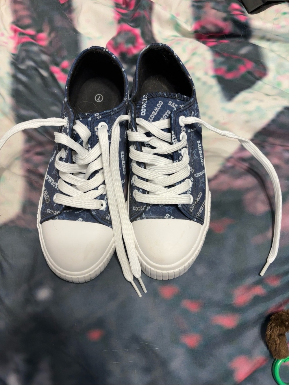 Dallas Cowboys Sneakers Size 7 Worn Once